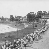 Mau parade