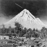Parihaka, Mt Egmont and comet 