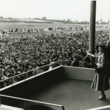 Royals at the races, 1953