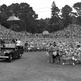 The royal couple visit Pukekura Park, 1954