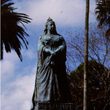 Queen Victoria statue