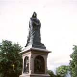Queen Victoria statue
