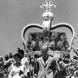 Royal couple outside Nelson Cathedral, 1954