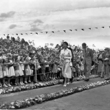 The Queen visits Palmerston, 1954