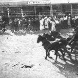 Strike supporters at 1912 Waihi strike