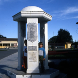 Ōtaki School war memorial