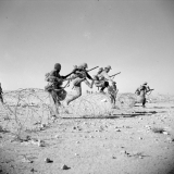 Maori soldiers training in Egypt