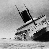 The <em>Wahine</em> sinking in Wellington Harbour