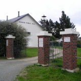 Windsor war memorial gates