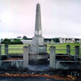 Maungakaramea memorials