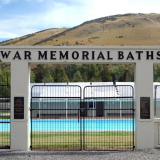 Millers Flat memorial baths