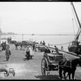 Strike-breakers on Nelson wharf, 1913