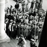 Royal couple entering Parliament, 1954