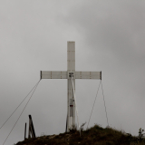 Tīnui memorial cross