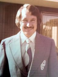 Russsell Scott in Air NZ uniform