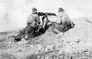 New Zealand machine gunners in action