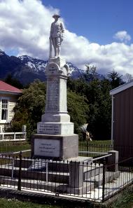 Glenorchy war memorial
