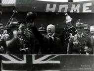 Victoria Cross recipients come home