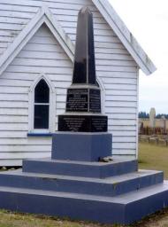 Halkett church war memorial