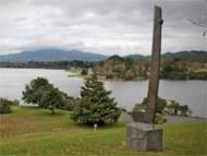 Lake Karāpiro - roadside stories