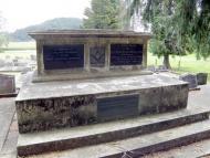 Louis Potaka's gravesite