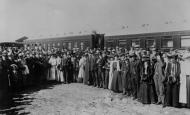 Photo of crowd beside Parliamentary train