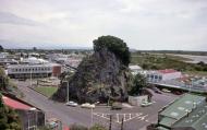 Whakatāne war memorial (Pōhaturoa)