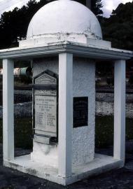 Granity war memorial