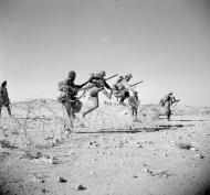 Maori soldiers training in Egypt