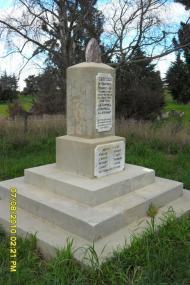 Waituna war memorial