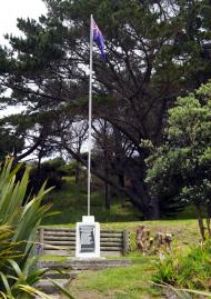 Matihetihe school memorial
