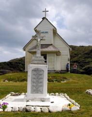 Mitimiti war memorial