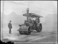 Neuve-Chapelle road roller