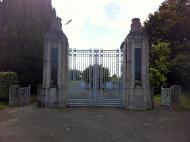 Stratford war memorial gates