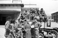 NZ soldiers and Yugoslav partisans