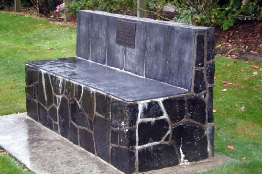 Memorial plaque