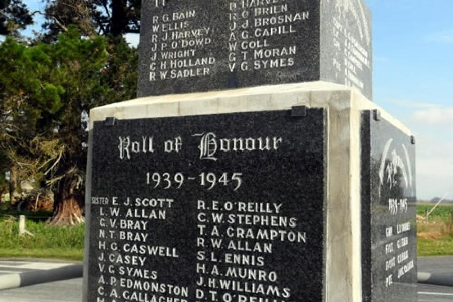 Ashwick Flat memorial