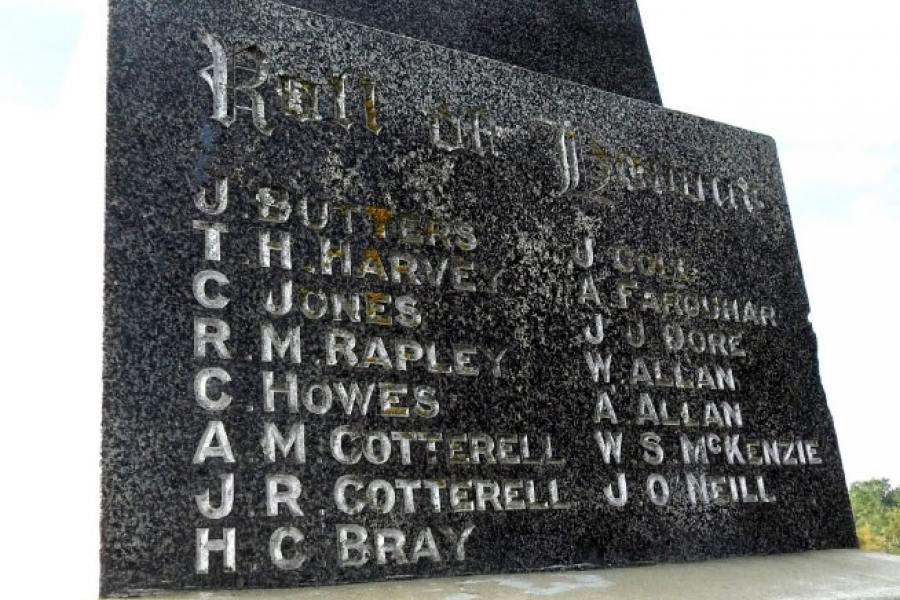 Ashwick Flat memorial