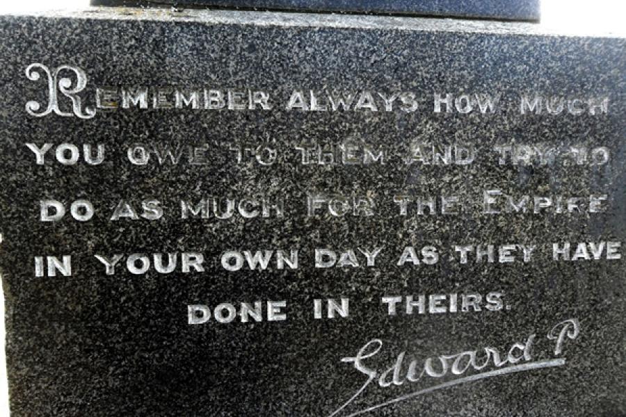 Ashwick Flat memorial