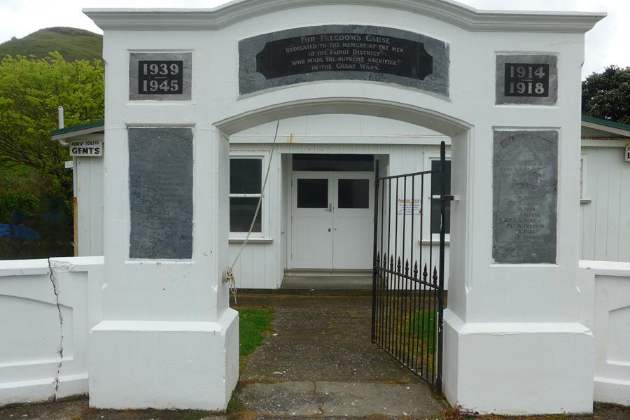 Awakino war memorial