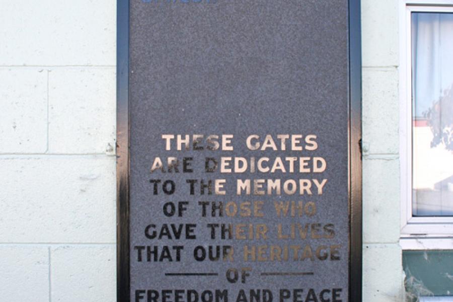 Original memorial plaque