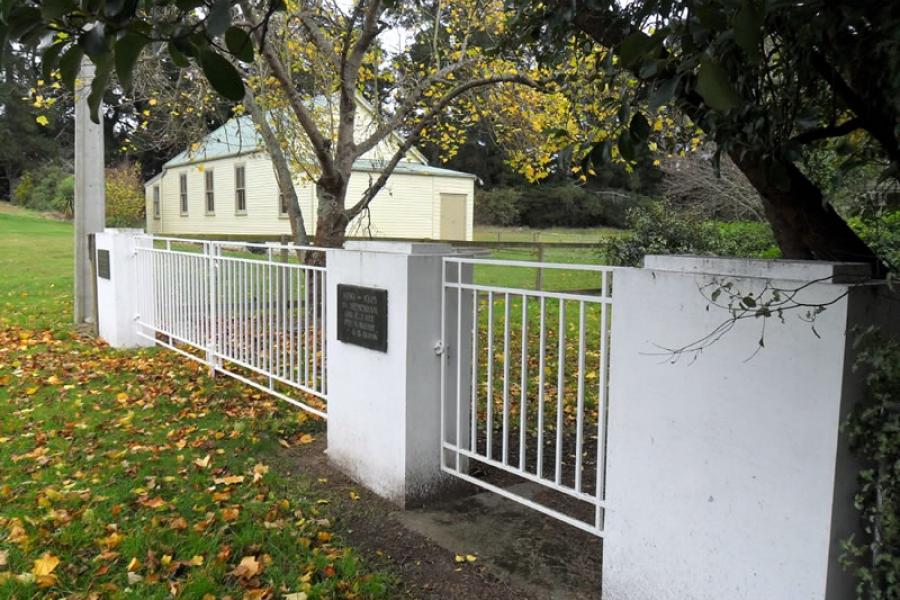 Blue Cliffs School memorial