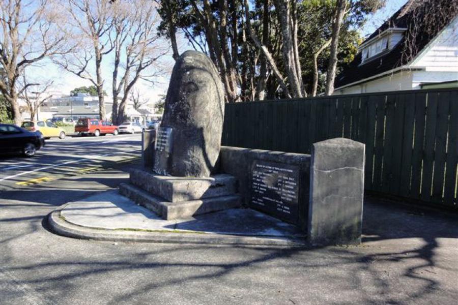 Waituna war memorial