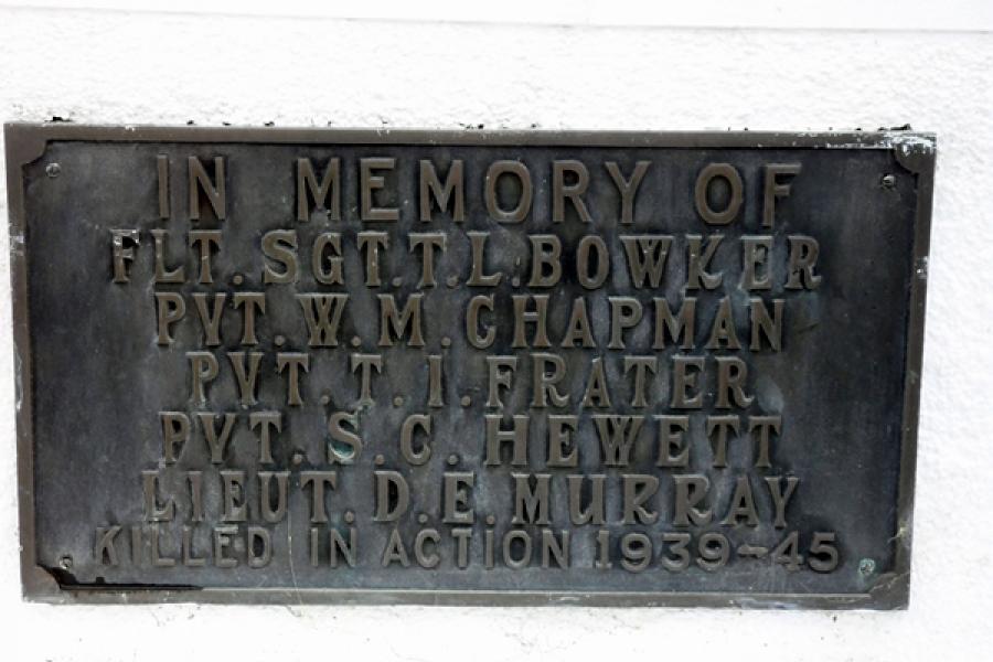 Dunback  memorial