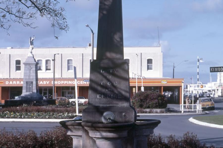 The memorial in c1986