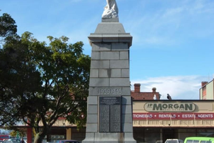 Feilding war memorial