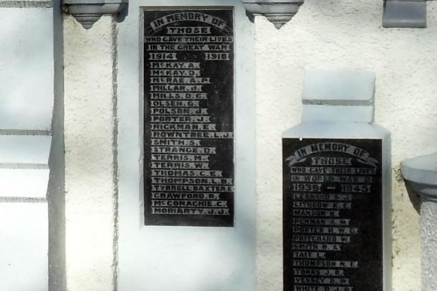 Hampstead baths war memorial