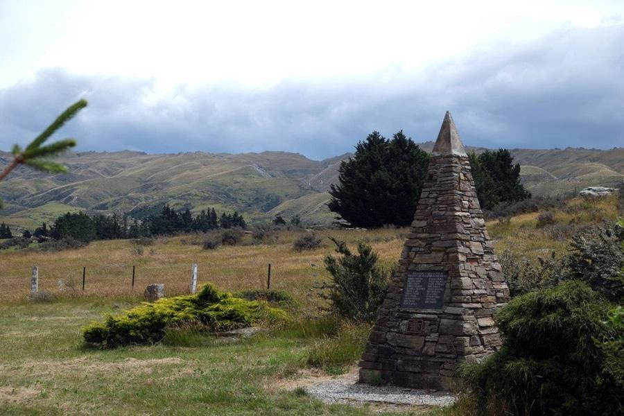 Hyde Railway disaster memorial