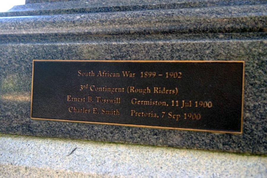 Inscription on memorial