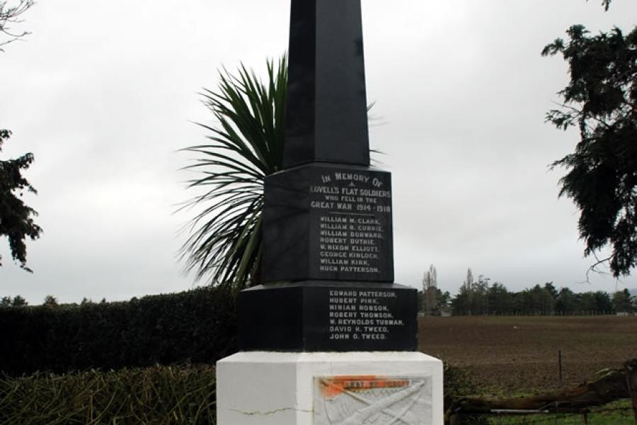 Lovell's Flat memorial